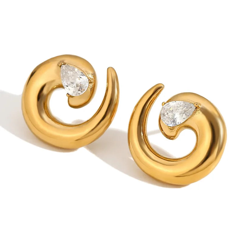 Holly Gold Studs
