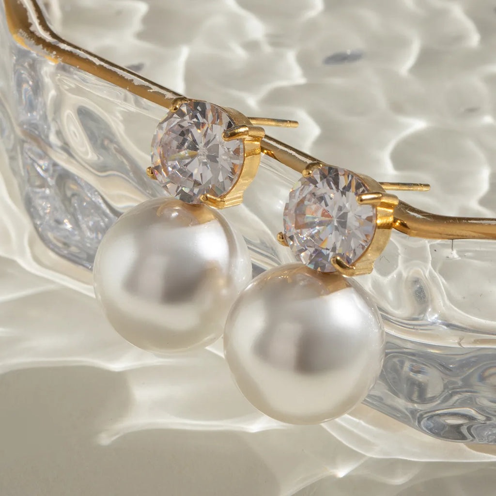 Emma Pearl Stud Earrings