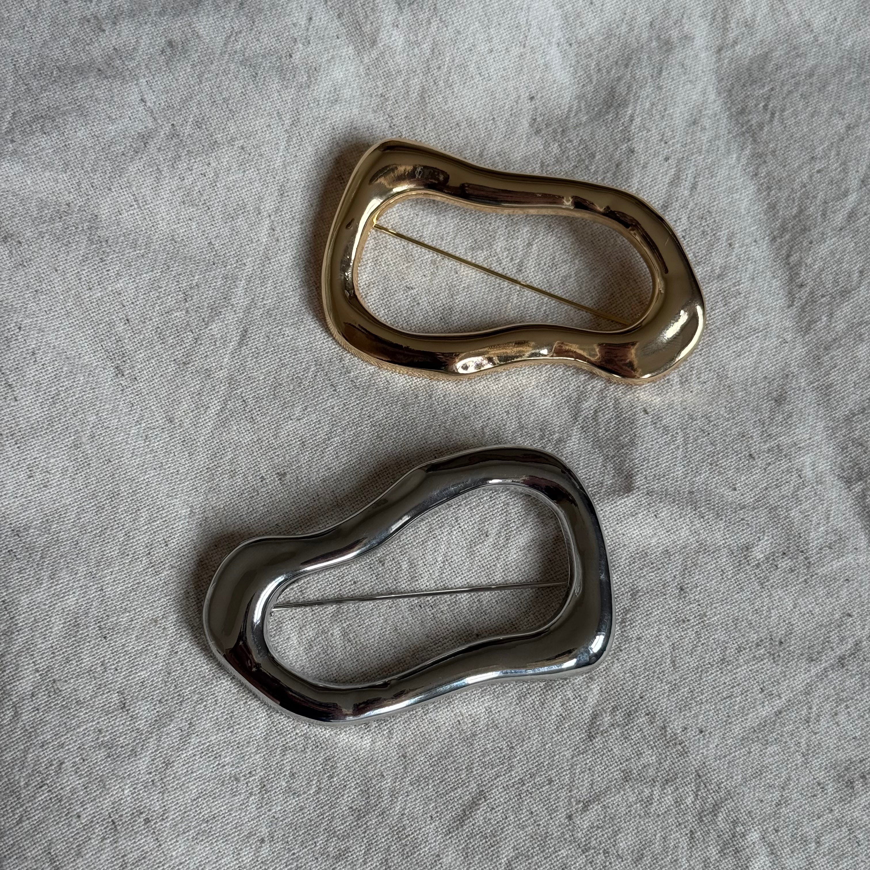 Molten Metallic Brooch
