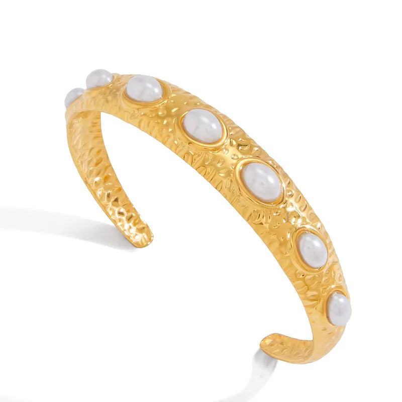 Pearl Hammered Bangle