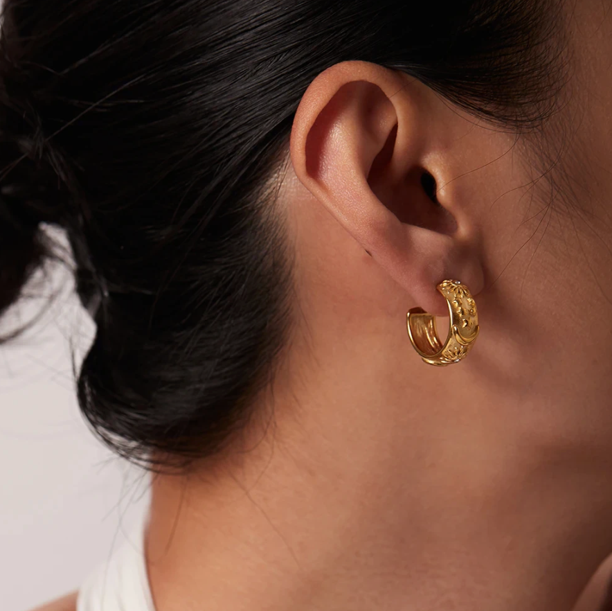 Stella Gold Hoops