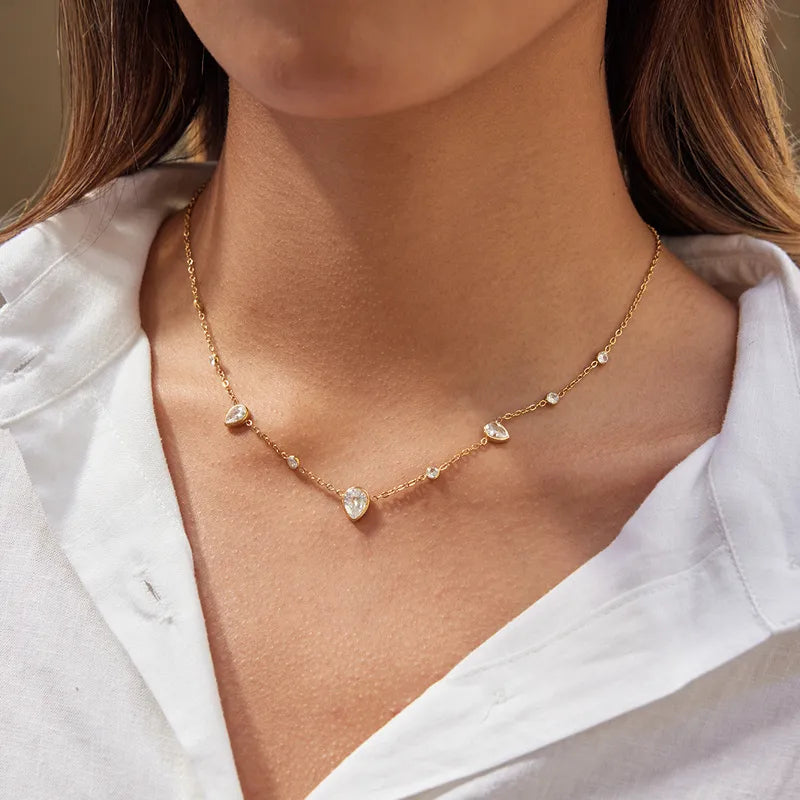 Étoile Necklace