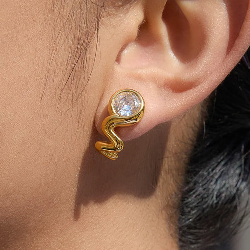 Éclat Wave Studs