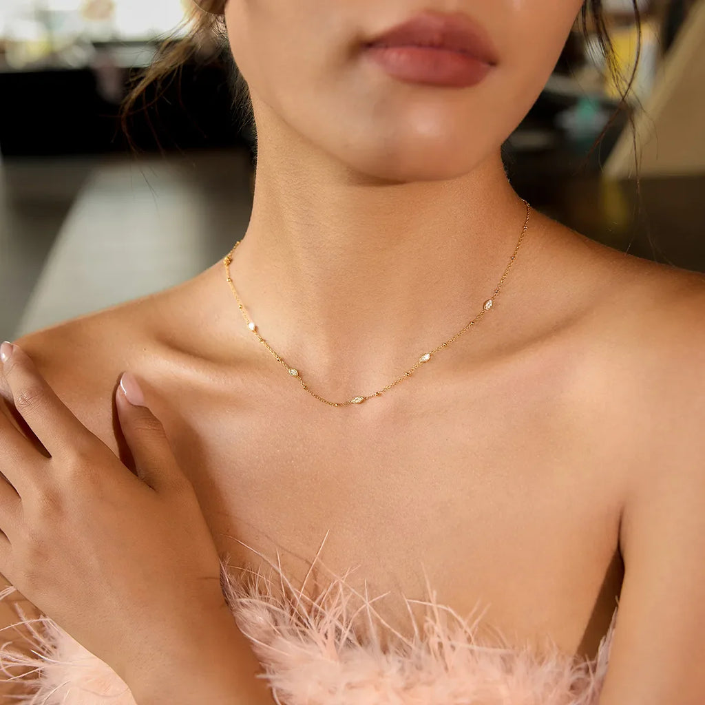 Éclat Marquise Necklace